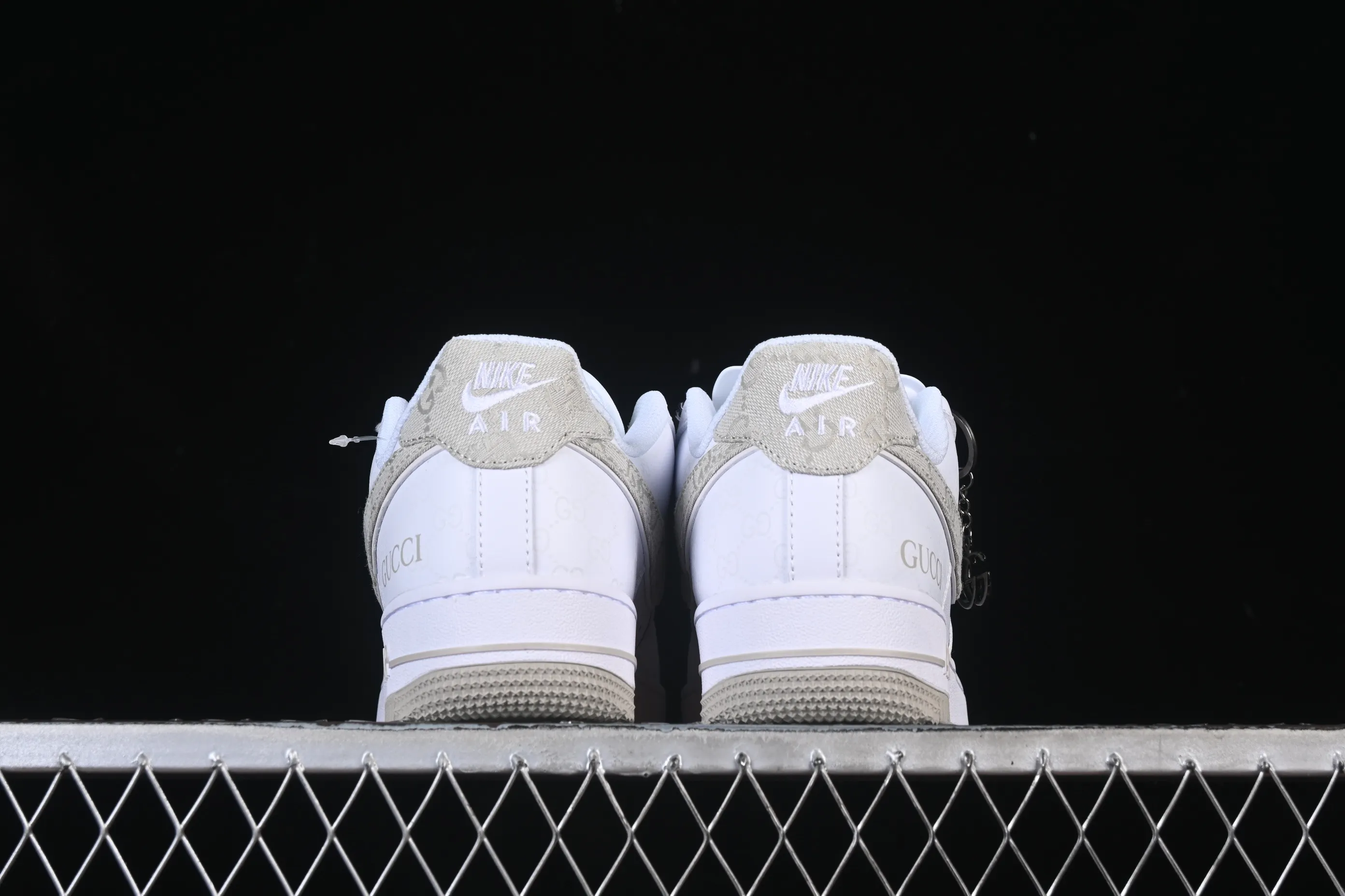 All categories Nk Air Force 1 Air Force series Nk Air Force 1 Low Air Force low-top Nike Air Force 1'07 Low Gucci co-branded beige denim luminous Air Force 1 low-top casual sneakers XX3168-197